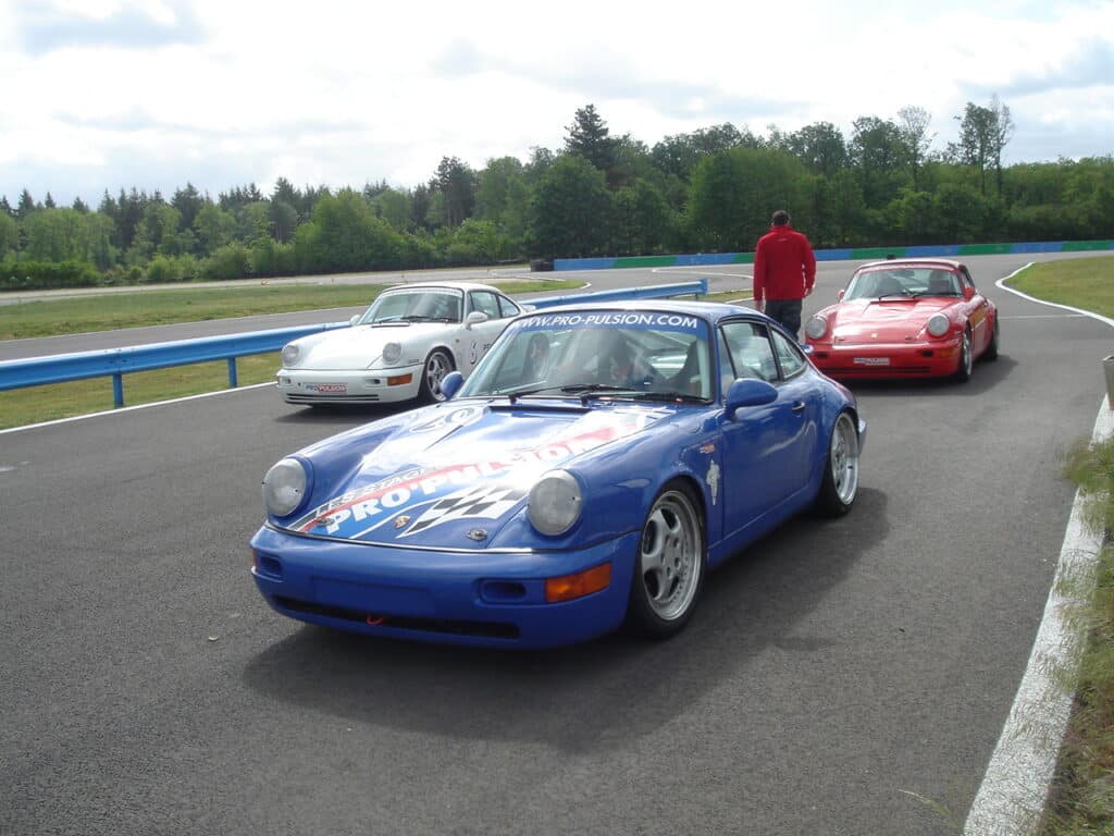 Porsche 964 Cup driving course propulsion